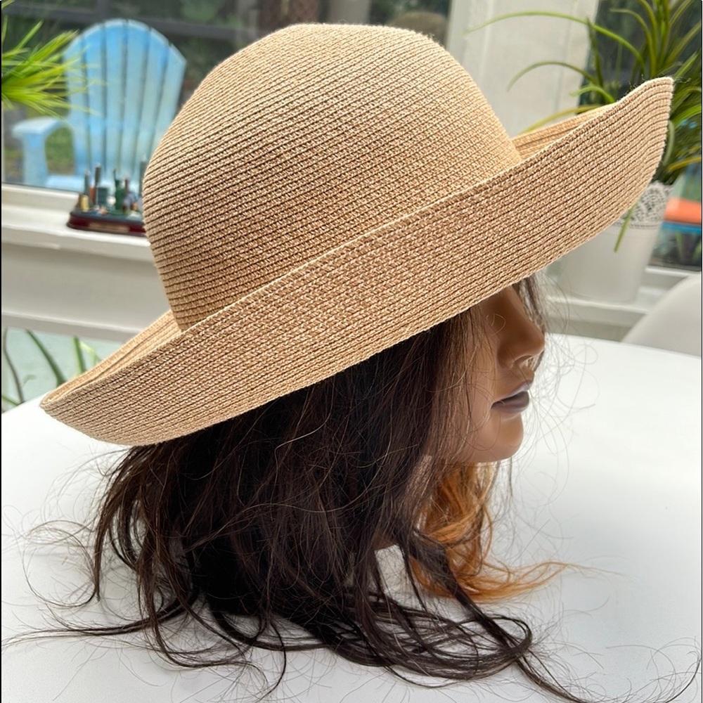 Callanan Paper Hat - Picture 5 of 13